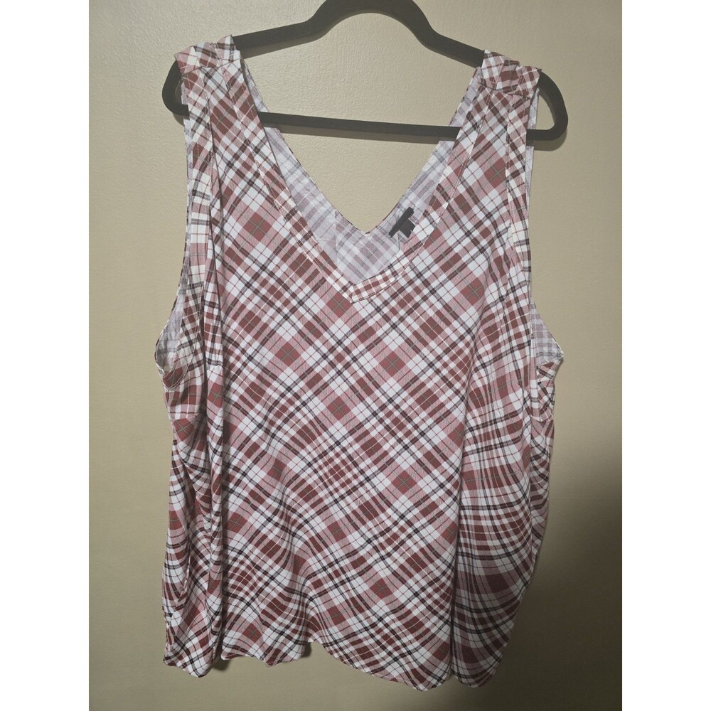 Torrid Womens Size 4 Red Plaid Wide Strap V-neck Tank Top Blouse